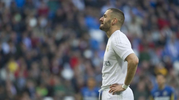 Barcelona routs Real Madrid in clasico Barcelona routs Real Madrid in clasico